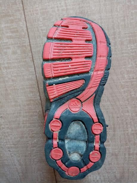 Botasky adidas vel. 26, adidas,26