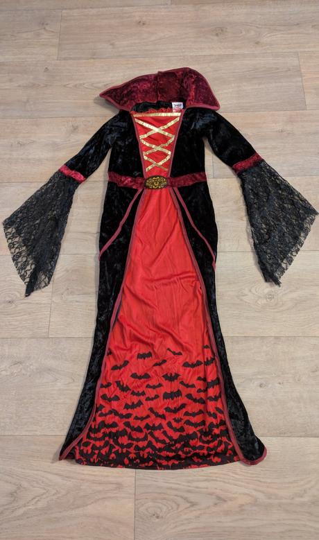 Ka416 kostým čarodějka, upírka na 8 - 10 let, 
