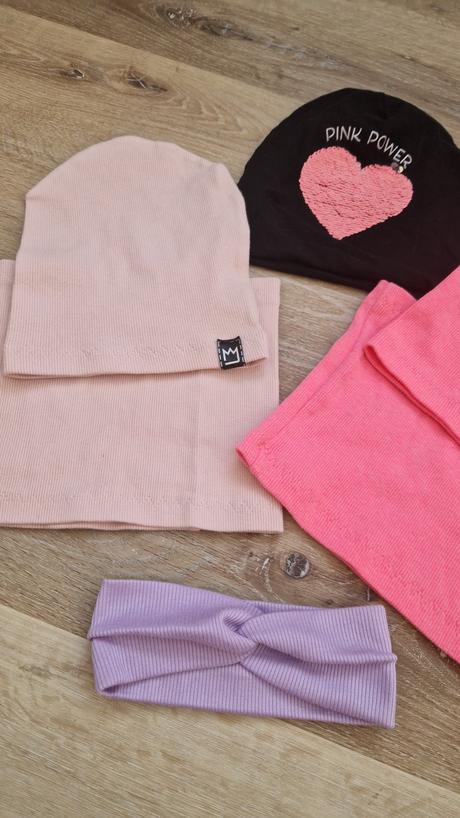 Mix čepic a nakrčníků, 116