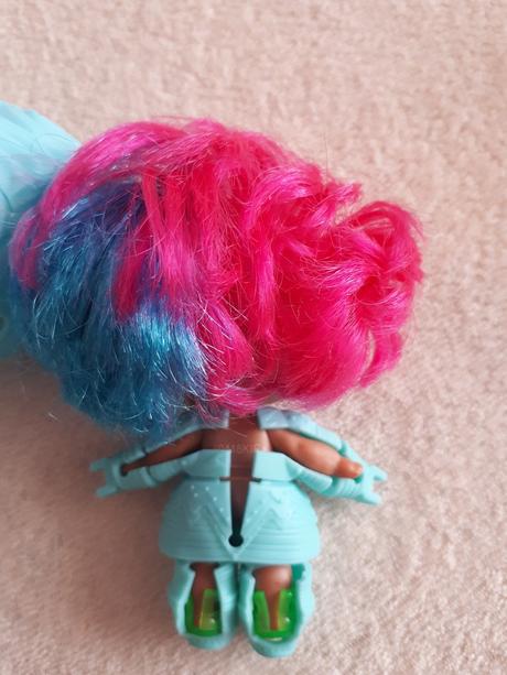 Lol velká ségra duhová panenka s malou panenkou,