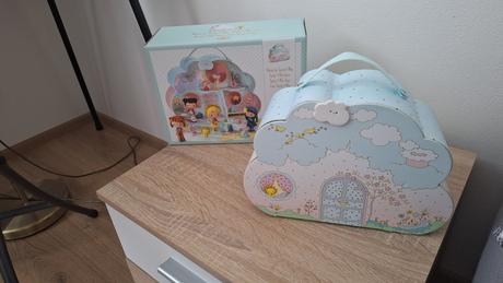 Domeček pro panenky, skibi, 