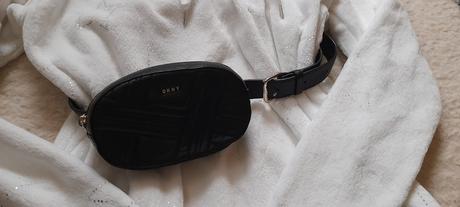 Dkny kožená ledvinka na pásku, dkny
