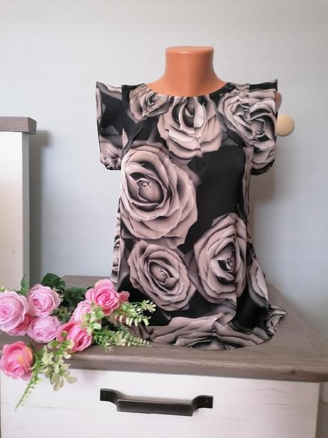 Halenka s květy, f&f,34