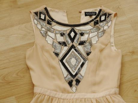 Saty telove barvy vel. 34 spotlight, 34