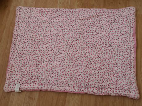 Prijemna a vyteplena decka pro miminko ,