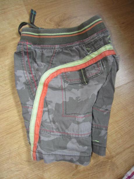 Bezva maskáčové kraťásky, šortky, next,92