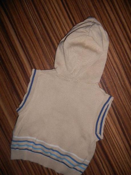 Přízová vestička s kapucí, f&f,68