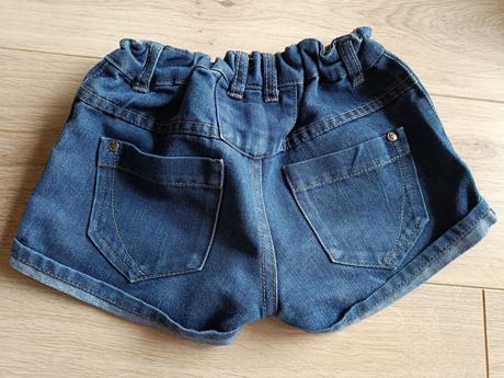 Kraťasy, velikost 146, 146