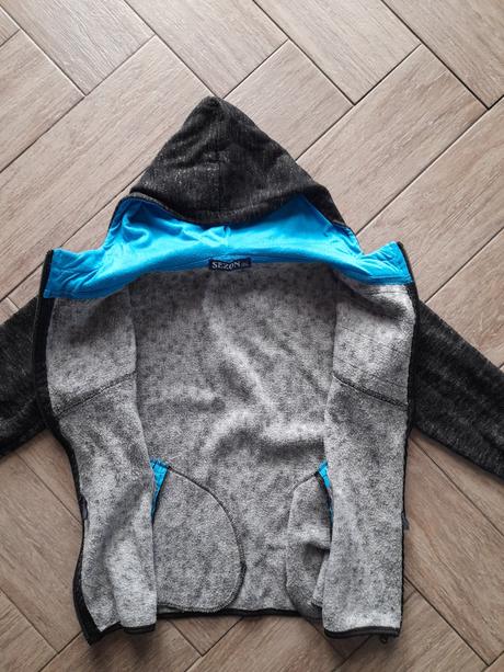 Chlapecká mikina s kapucí zn. sezon, vel. 134/140, 140