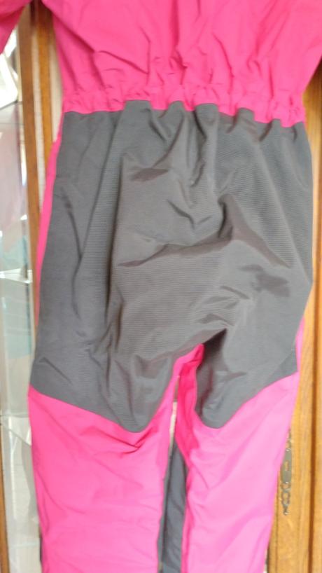 Nabízíme kvalitní zimní kombinézu  helly  hansen, helly hansen,134