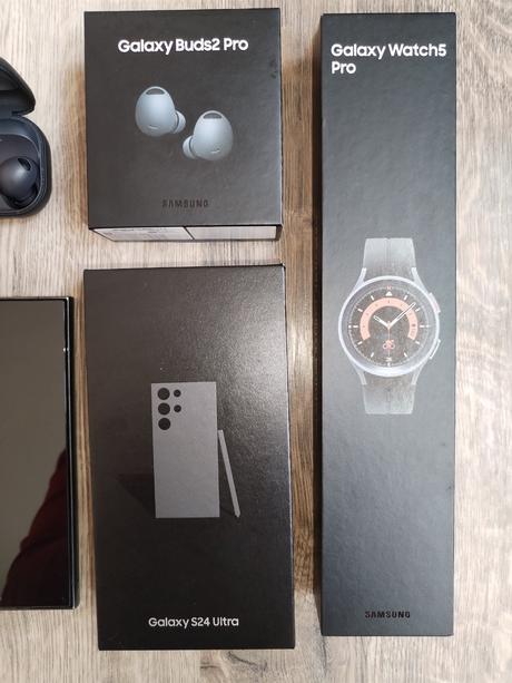 Mt samsung galaxy s24 ultra, hodinky, sluchátka, samsung