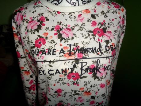 Květovaná mikina - růžičky, gate,m