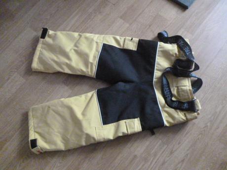 Lyžařské kalhoty trespass 4-5, 110