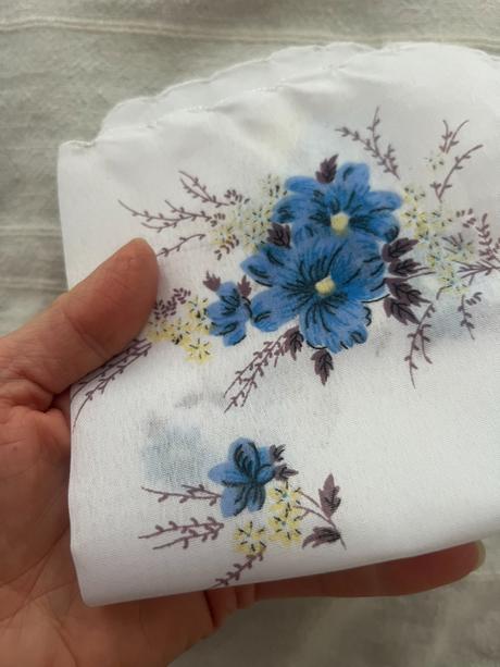 Nové - 7x ozdobný kapesník, 