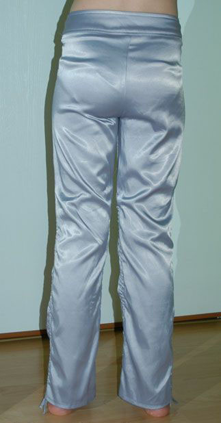 Společenské saténové šedé kalhoty s řasením, 146