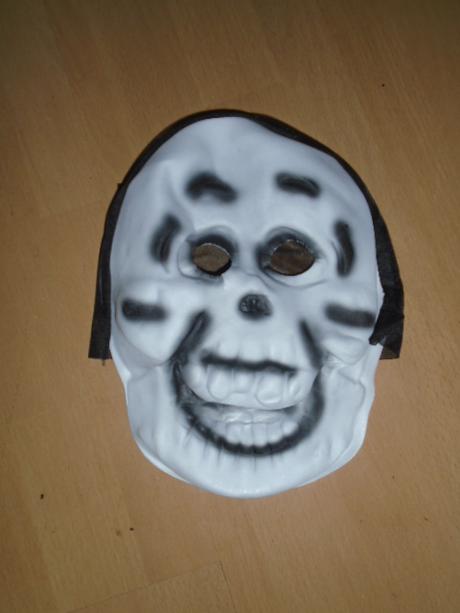 Maska škraboška upír vlkodlak halloween, 