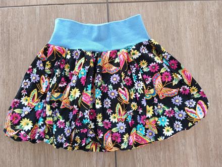 Balónová sukne, 104