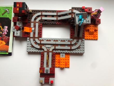 Lego minecraft 21130 podzemní železnice, 