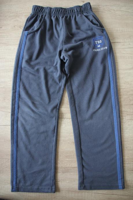 Mikiny + tepláky, 116