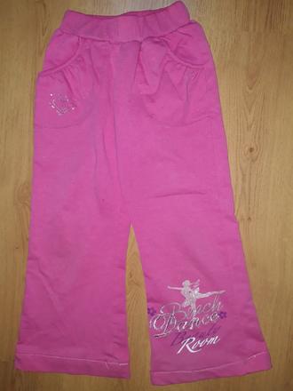 Růžové tepláky, vel 116, 116