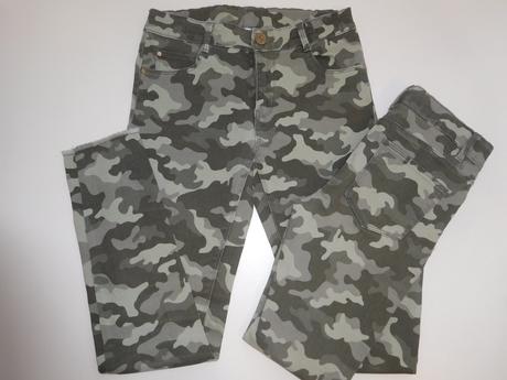 Maskáčové džíny vel. 140 a 146 pro dvojčata, 140