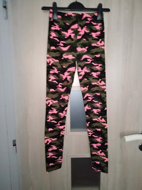 Dívči legíny vel.158/164, 158