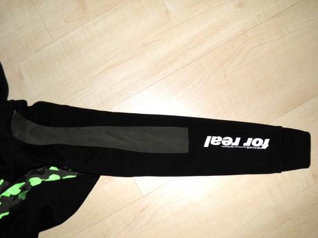 Top stav - klučičí černá mikina - vel.146/152, c&a,152