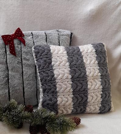 Copánkový povlak na polštář - bílo šedý pruh, 