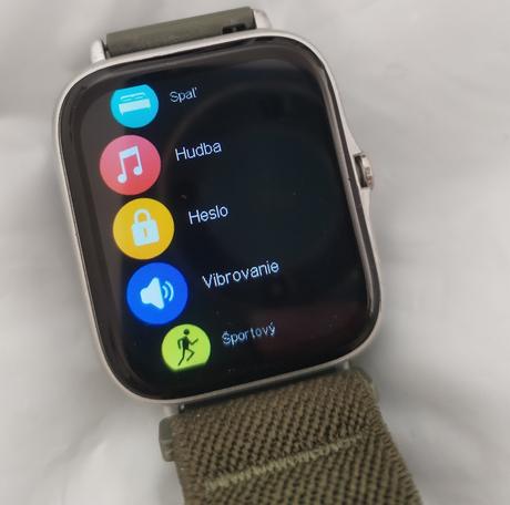 Chytré hodinky minimálně použité, 