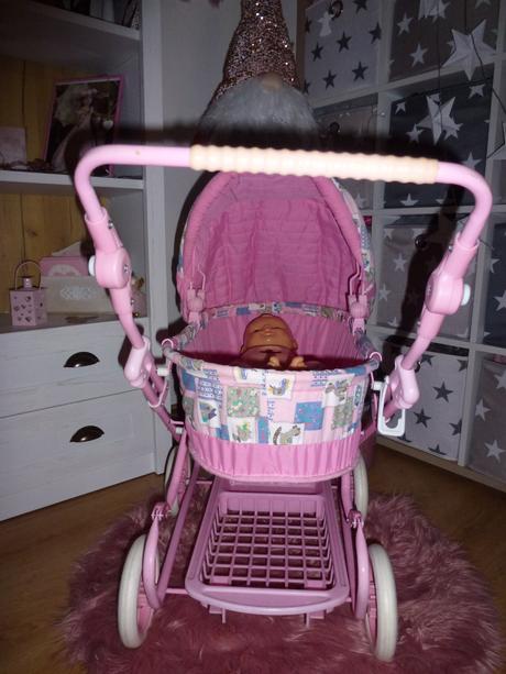 Houpací kočárek pro panenky +retro panenka miminko,