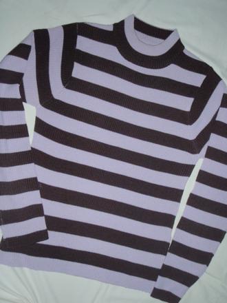 Krásný fialkovohnědý pruhovný rolák, m