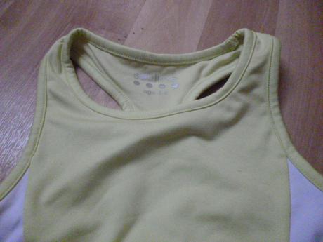 Sportovní podprsenka vel. 8-9 souluxe, 134