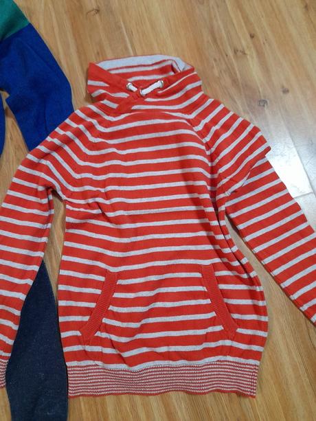 Slabý svetr, vel.92- 110, f&f,110