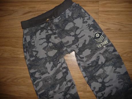 Tepláky kugo na 9-10l- vel.140, kugo,140