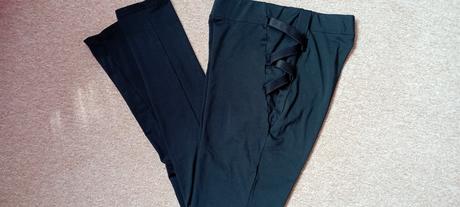 Legíny se šněrováním zn."bas blue" vel."l", l