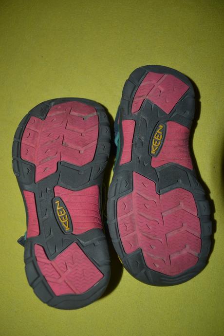 Kvalitní dětské sandály keen,v.34,stélka 21cm, keen,34