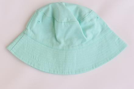 Klobouk vel. 6 - 12 m, tu,74