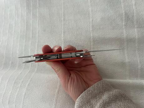 Victorinox pioneer x alox limited edition 2025, 