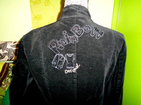 Luxusní černočervený kabát, desigual,42