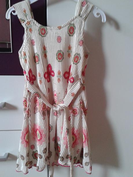 Letní šatičky zn.matalan,vel.92/98, matalan,92