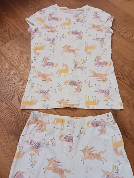 Pyžamko č.140, 140