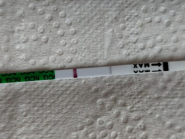 4 dní opožděná ms a negativní test. Můžu být v klidu?