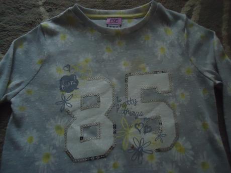 Mikina s kytičkama, f&f,122