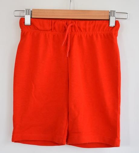 Kraťasy vel. 6 - 7 let, primark,122