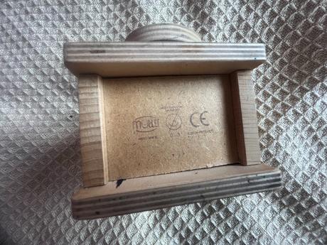 Stojánek na tušky/pastelky,