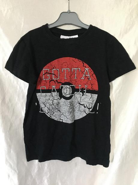 Vel. 110 černé triko pokémon, 110