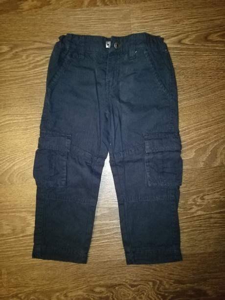 Bavlněné podšité tmavě modré kapsace - nenošené, 92