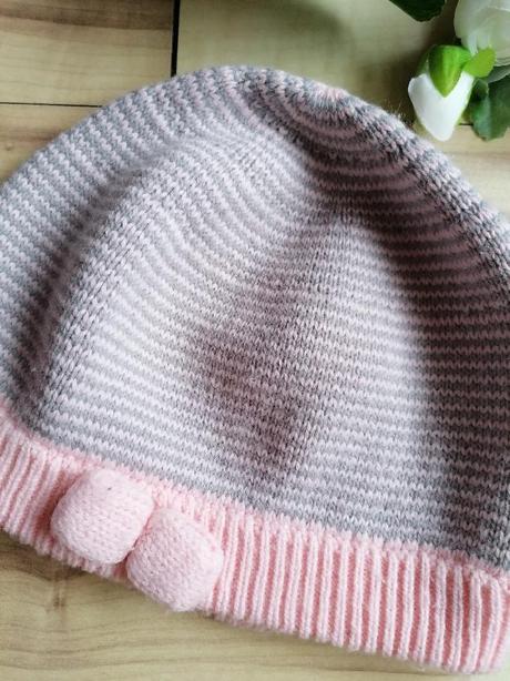 Čepice s proužky, 98