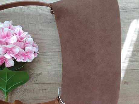 Hneda jarni kabelka, cropp