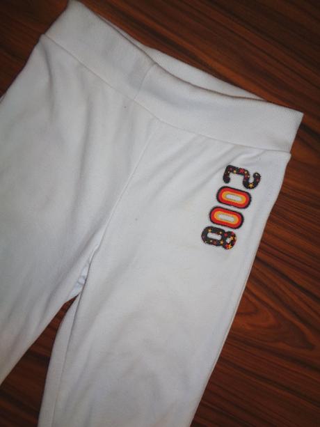 Bílé 3/4 tepláky, crashone,152